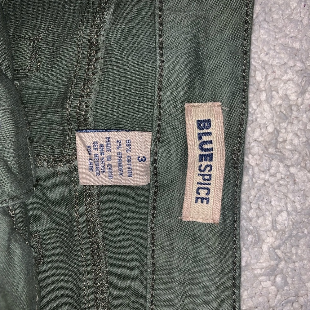 Women’s jeans